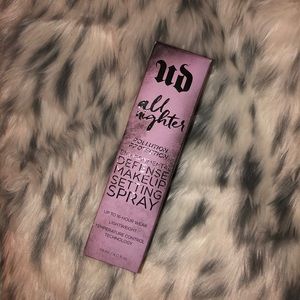 Urban Decay All Nighter Make Up Setting Spray